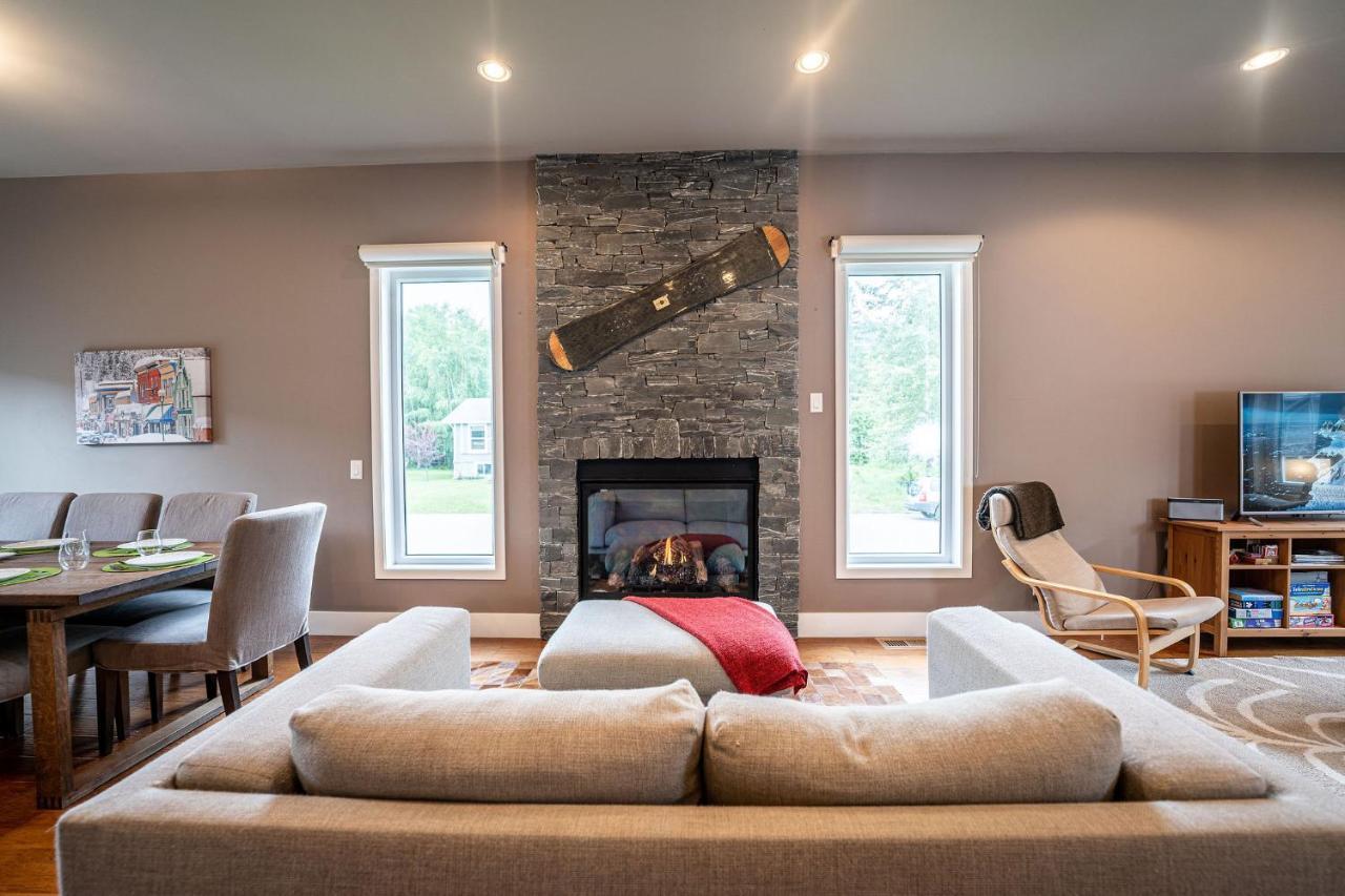 Aspen Lodge By Revelstoke Vacations Exterior foto