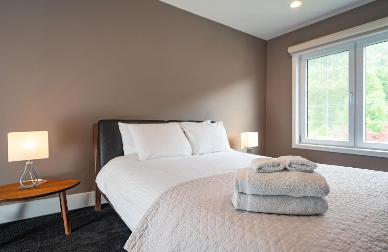 Aspen Lodge By Revelstoke Vacations Exterior foto